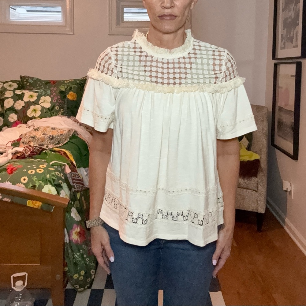 Chic Cream Lace Women's Blouse